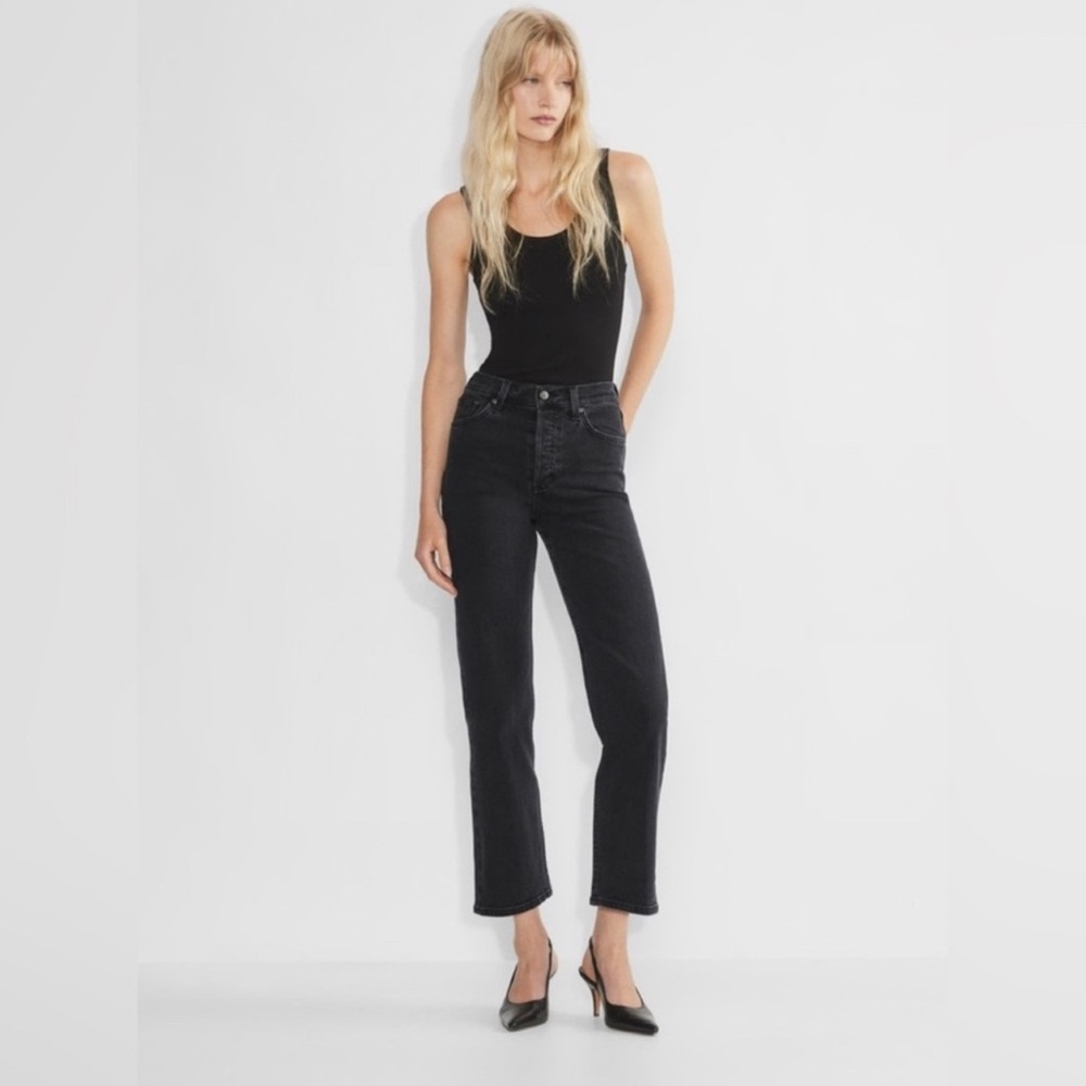 Aritzia Denim Forum The Arlo High Rise
Straight 26L Jeans Black Size 26 cropped